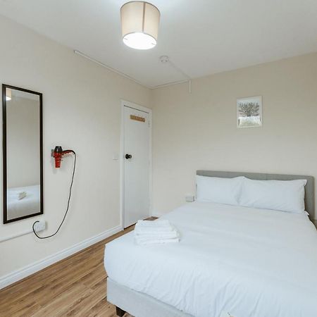 Mile End Rooms 57A 伦敦 外观 照片