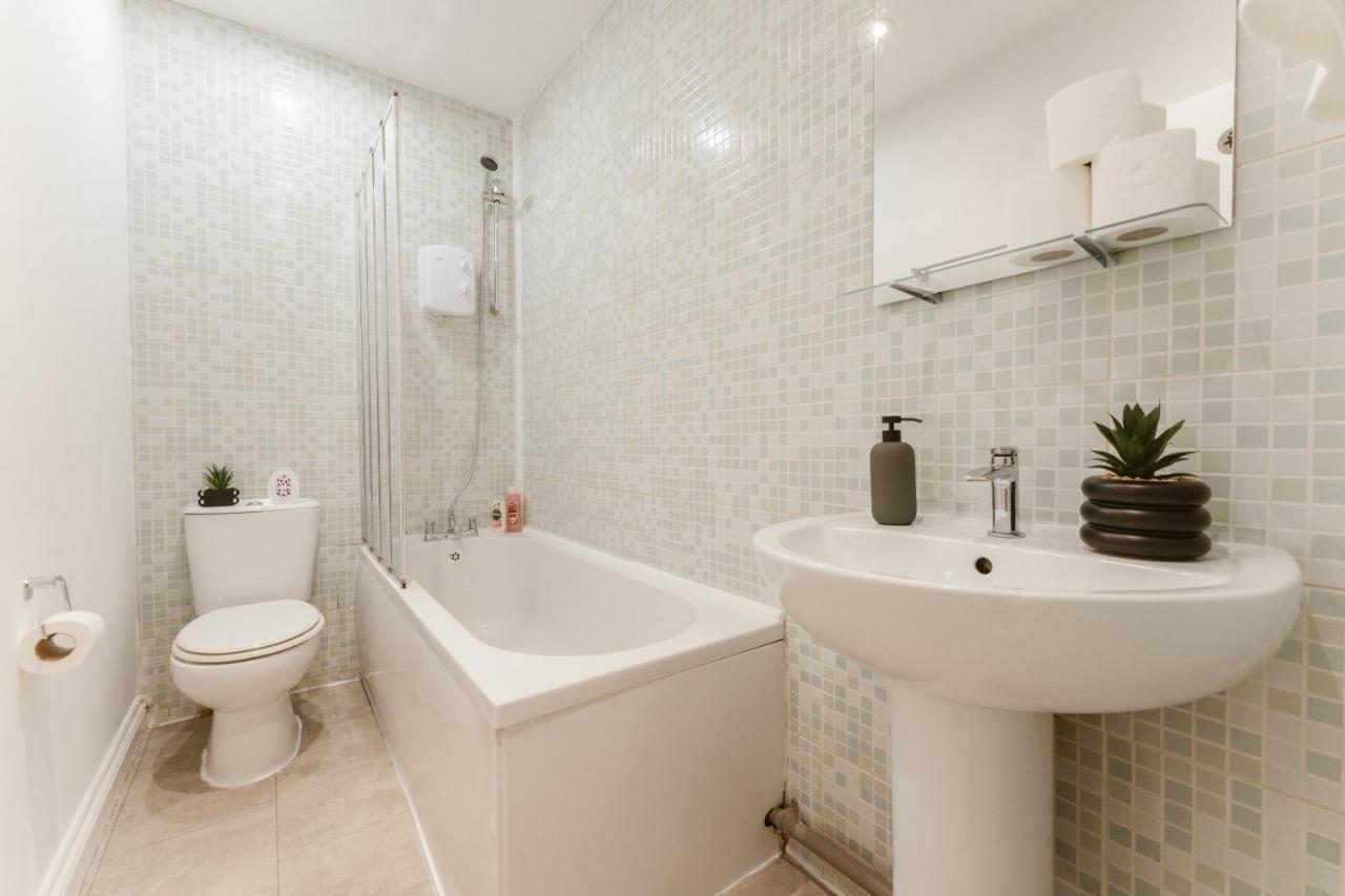 Mile End Rooms 57A 伦敦 外观 照片